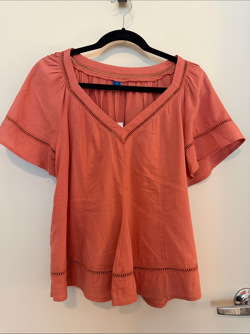 NWT Old Navy Coral V-Neck Flutter Sleeve Blouse